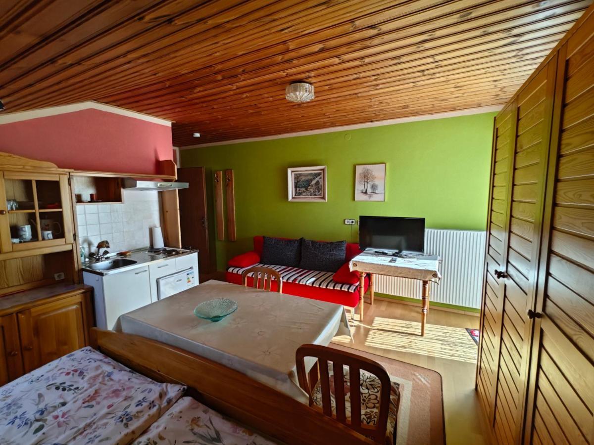 Christis Apartments Eberndorf Екстер'єр фото