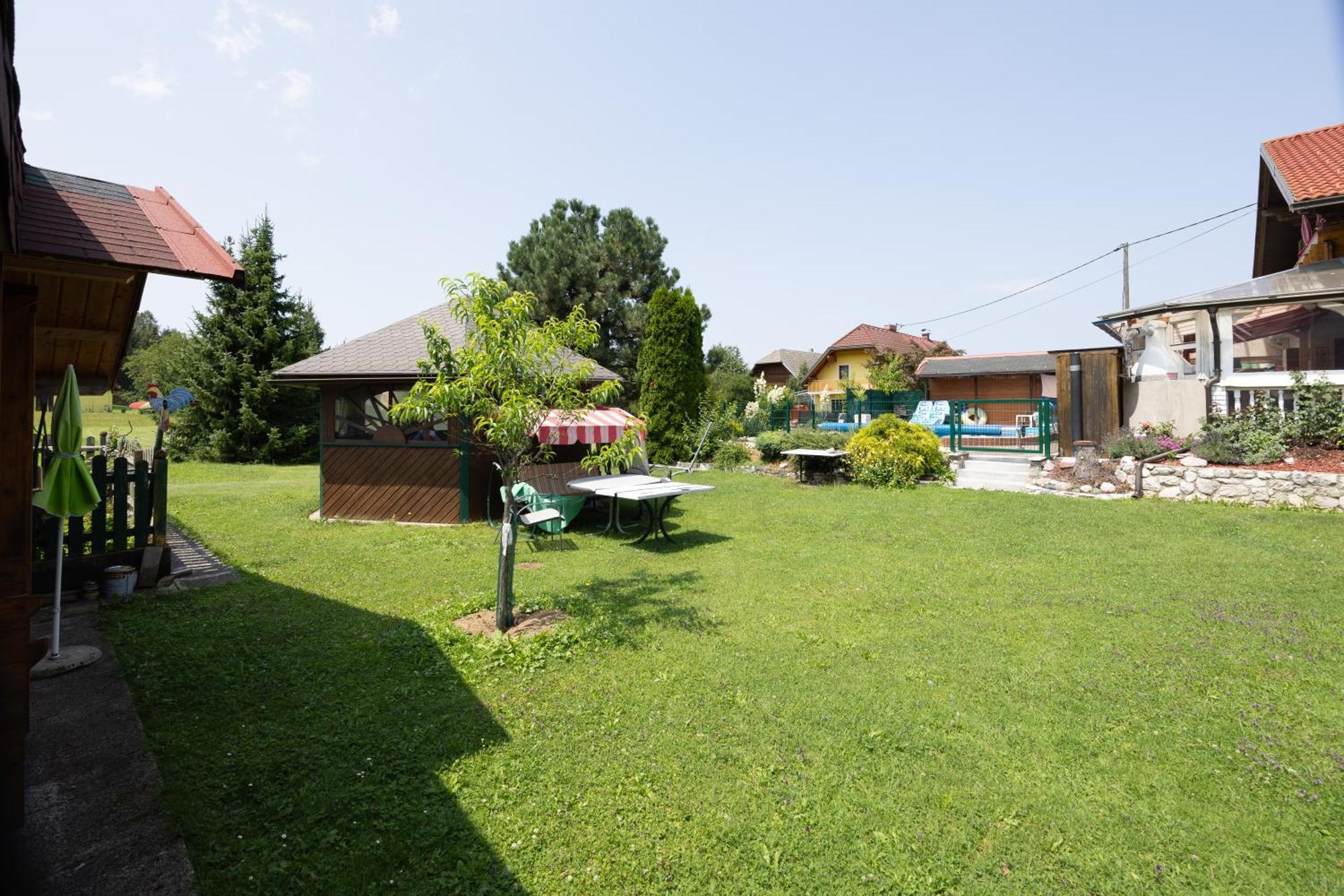 Christis Apartments Eberndorf Екстер'єр фото