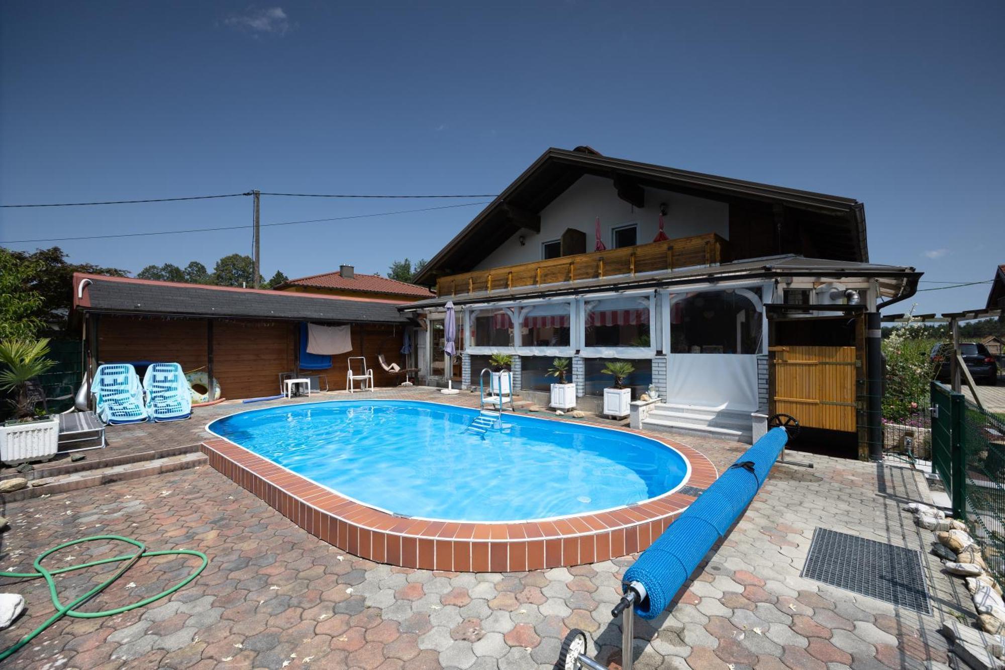 Christis Apartments Eberndorf Екстер'єр фото