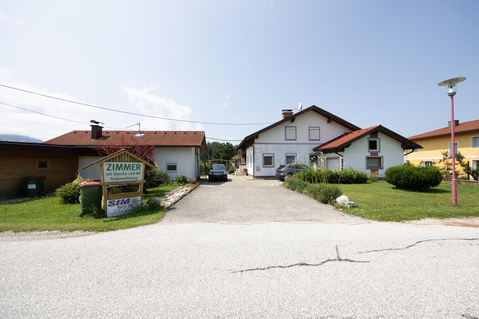 Christis Apartments Eberndorf Екстер'єр фото